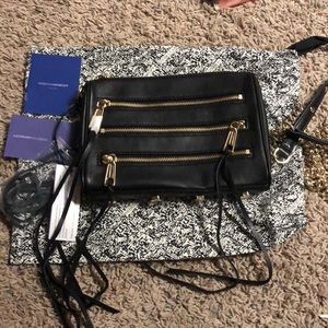 NWT REBECCA MINKOFF FIVE WAY ZIP